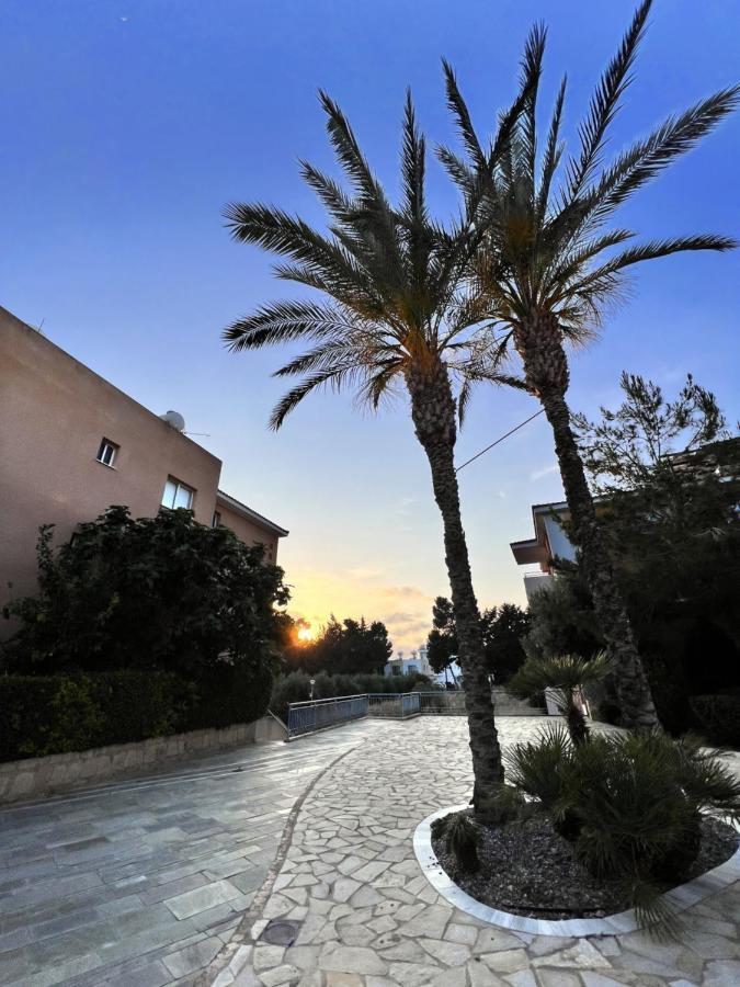 Paphos Iris Village מראה חיצוני תמונה